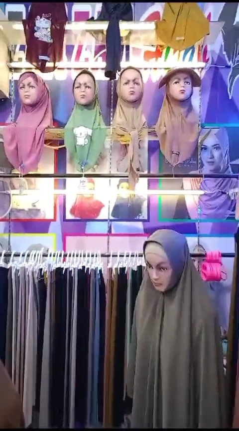 Toko Kerudung di Pasar Cicangkal Dibobol Maling