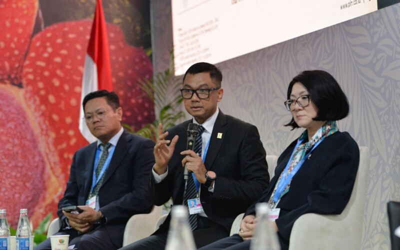 CEO Climate Talks: PLN Siap Dukung Pemerintah Capai 75% Energi Terbarukan hingga Tahun 2040
