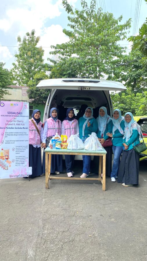 Srikandi PLN UPT Bogor Gelar Bazar For Charity dan Sosialisasi Keselamatan Ketenagalistrikan