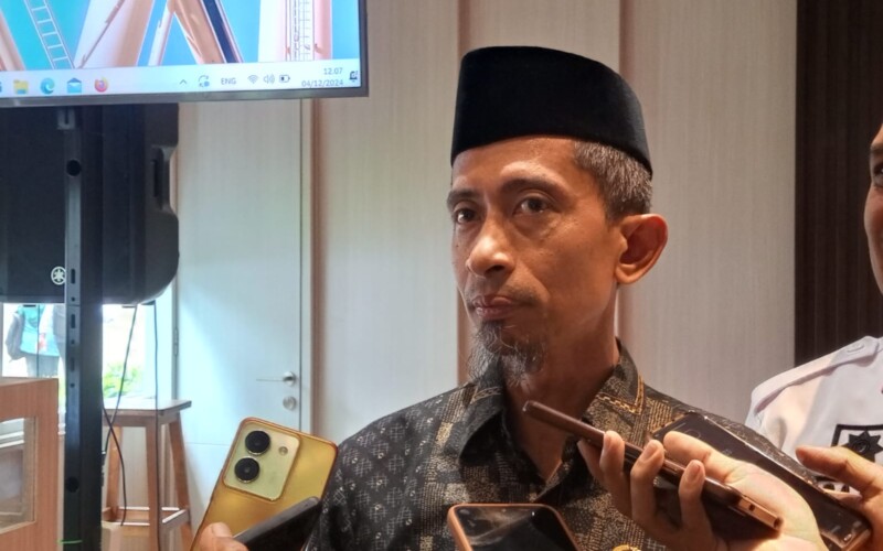 Pimpinan DPRD “Cari Aman” Untuk Komentari Ratusan Kades yang Pergi ke Bali