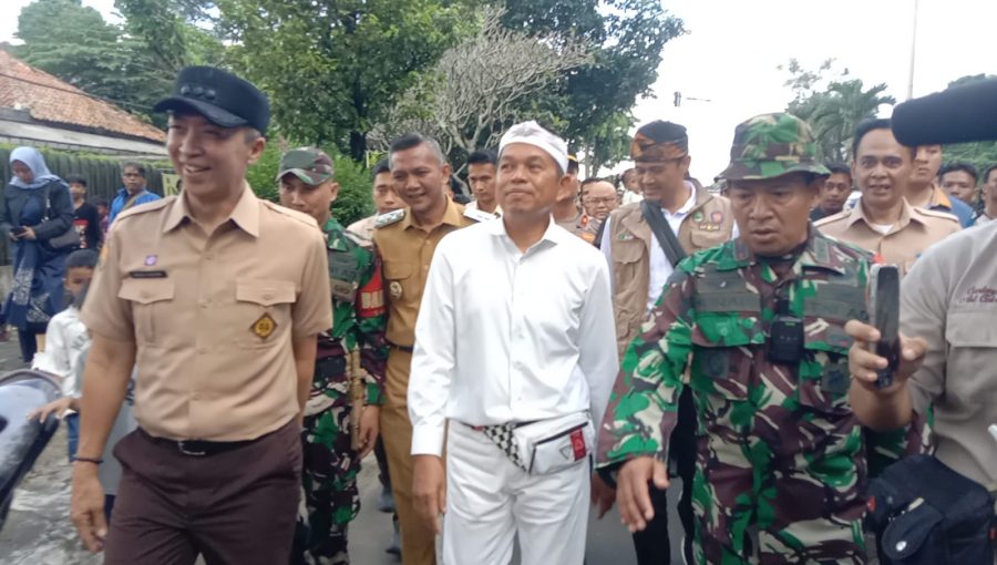 Tinjau Jalan Amblas di Bogor Selatan, KDM Akan Ubah Jalan Danasasmita Menjadi Kawasan Leweung Batutulis