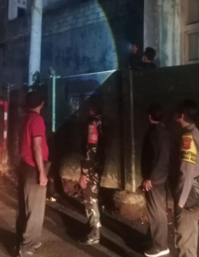 3 Tiang Listrik di Badan Jalan Cipinang Gading Dicabut, Lalu Lintas Diprediksi Lebih Lancar