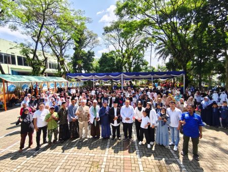 Anggota DPRD Kota Bogor Subhan dan Azka Corporation Berbagi Kebahagiaan dengan 1000 Anak Yatim