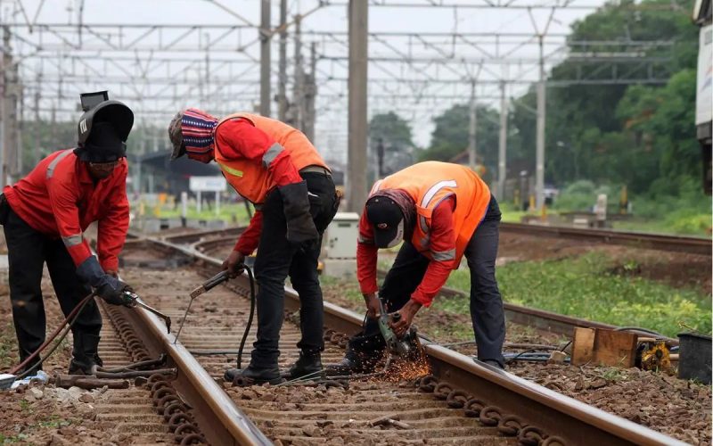 Kenapa Sambungan Rel Kereta Api Harus Ada Celah? Ini Penjelasannya