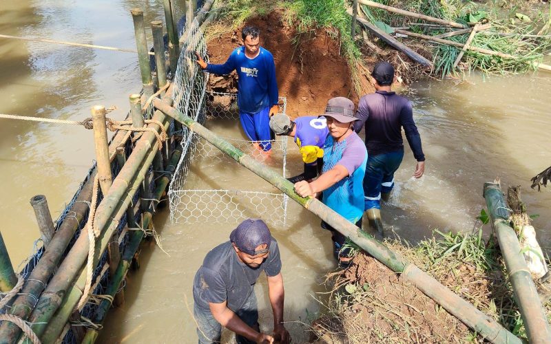 Diskanak Putar Otak Tangani Sektor Perikanan di Kabupaten Bogor yang Terdampak Banjir