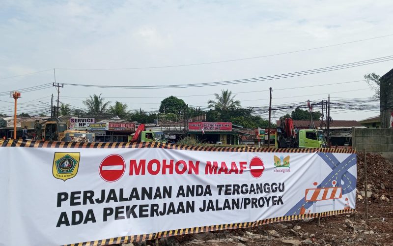 Bertahun-tahun Macet, Ruas Jalan di Simpang ITC Cibinong Akhirnya Dilebarkan