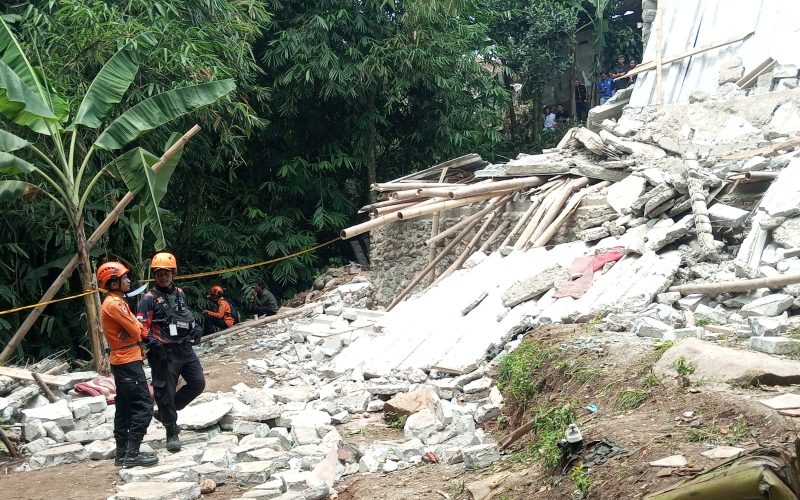 Update Terkini Majelis Taklim Ambruk di Ciomas, 4 Orang Tewas dan 127 Terluka