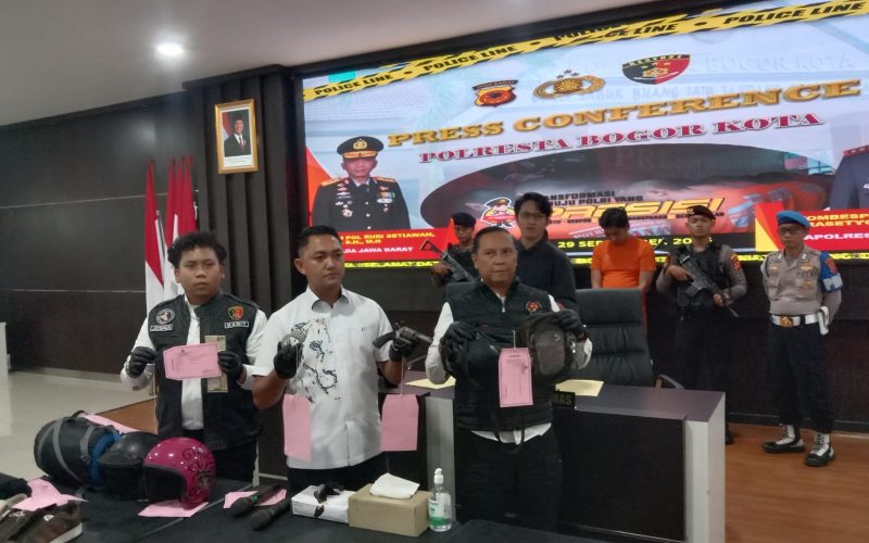 Jajaran Reskrim Polresta Bogor Tangkap Dua Polisi Gadungan, Ini Modusnya