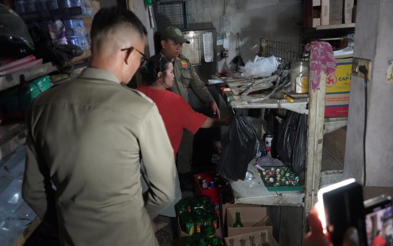 Razia ke Cibinong dan Citeureup, Satpol PP Kabupaten Bogor Amankan 203 Botol Miras