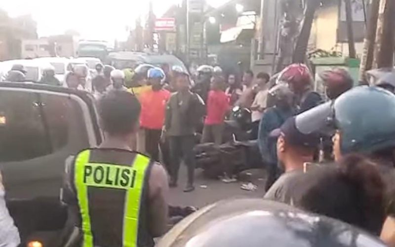 Gagal Menyalip, Pemotor di Cileungsi Tewas Terlindas Bus