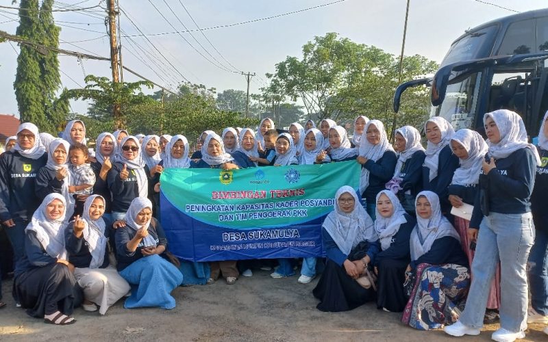 TP PKK Desa Sukamulya Gelar Bimtek di Pantai Batu Saung Banten, Guna Tingkatkan Kapasitas Kader Posyandu dan PKK