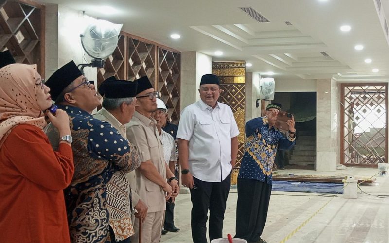 Tinjau Masjid Nurul Wathon, Wamen Dahnil Anzar Minta Pemkab Bogor Miliki Embarkasi Mandiri
