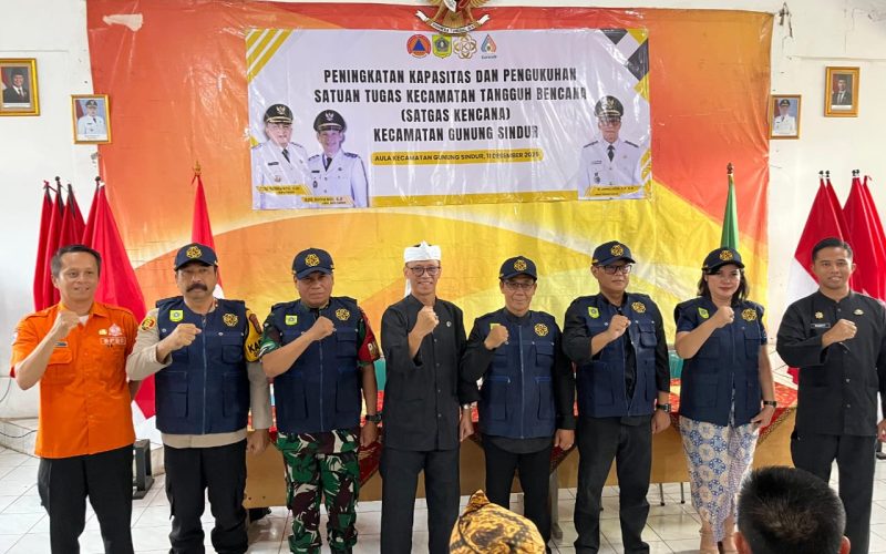 Camat Gunungsindur Berikan Materi Guna Peningkatan Kapasitas Satgas Kencana