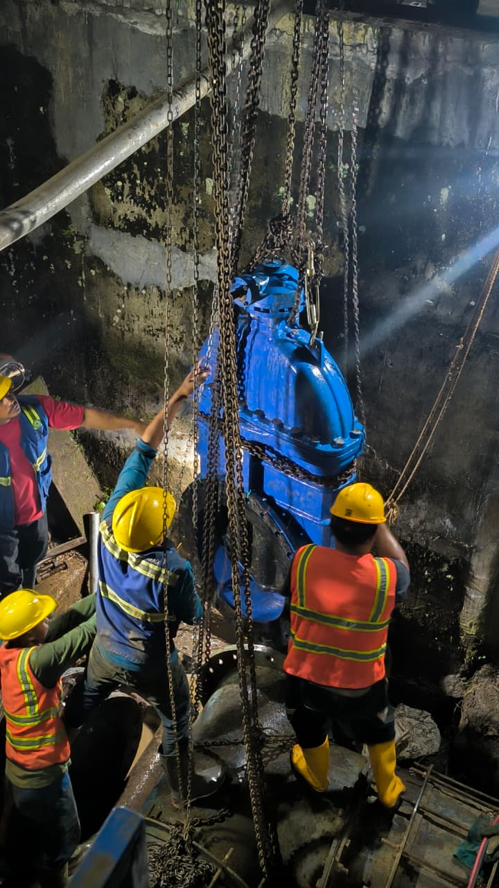 Tingkatkan Layanan Zona 7, Perumda Tirta Pakuan Tuntaskan Penggantian Stop Valve Intake Pasir Angin Lebih Cepat