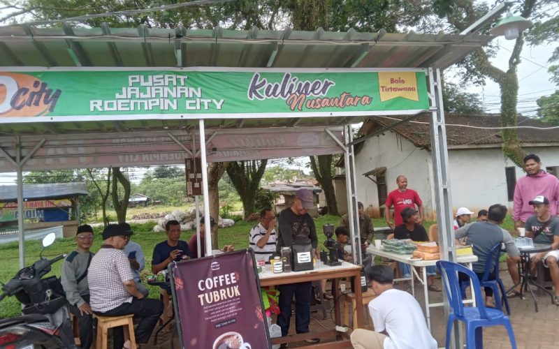 Gerakan Ekonomi Rakyat dan Tumbuhkan UMKM, Pengurus RW Buat Pasar Kuliner