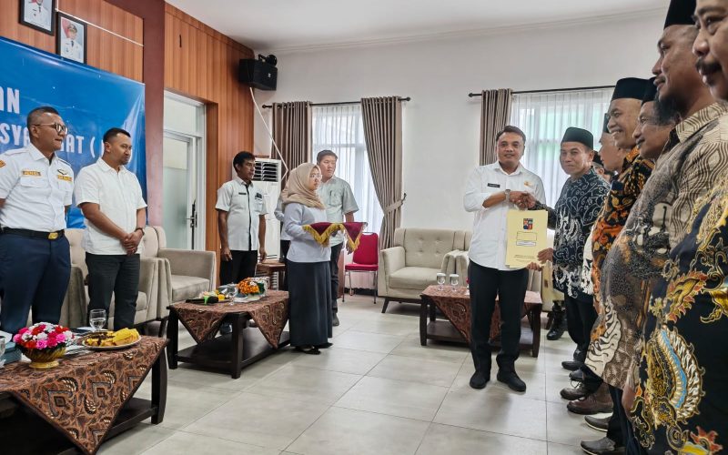 8 LPM di Lantik, Pemkot Bogor Harap LPM Jadi Motor Pemberdayaan Masyarakat Bogor Utara