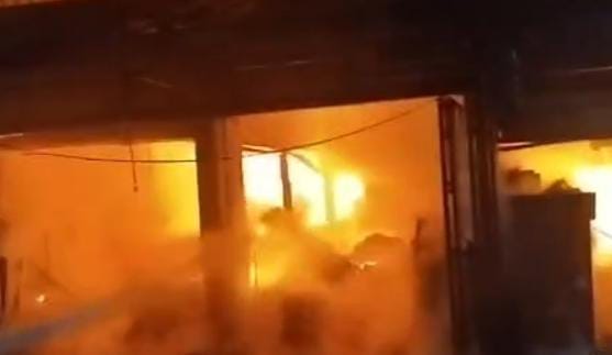 Gegara Korsleting Listrik, Toko Plastik di Ciseeng Kebakaran