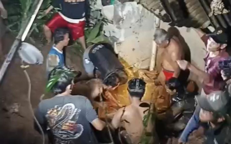 Perempuan Paruh Baya di Bogor Meninggal Dunia Tertimbun Longsor TPT