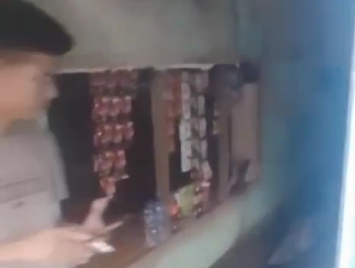 Tindak Lanjuti Aduan Masyarakat, Ketua RW dan Babinmas Sukamulya Tindak Tegas Toko Diduga Menjual Obat Terlarang Golongan G