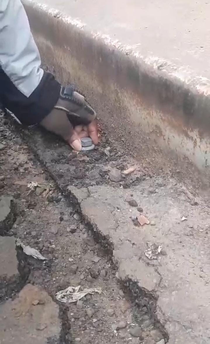 Jembatan Leuwiranji Gunung Sindur Bogor Goyang saat Dilintasi Mobil Kecil Disinyalir Gegara Baut Kendor