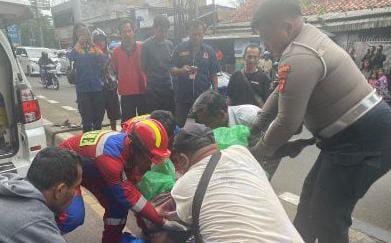 Dua Pemotor Tabrakan di Cibinong, 1 Tewas dan 1 Luka-luka