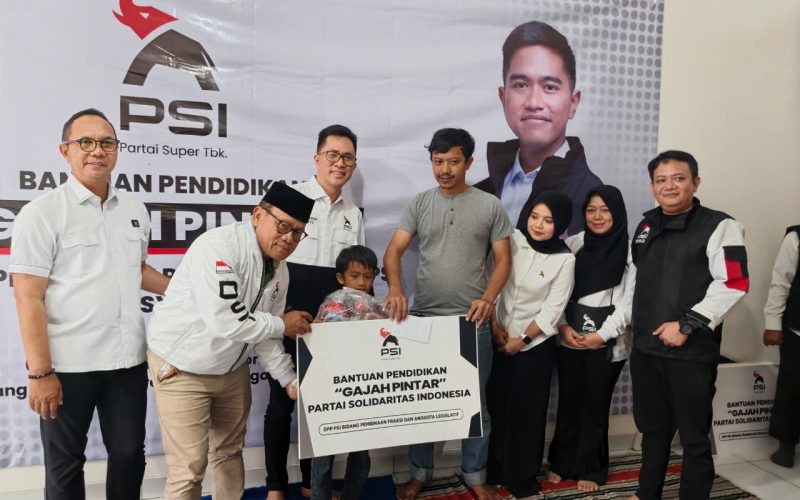 DPP PSI Salurkan Bantuan Pendidikan Gajah Pintar untuk 20 Anak Kurang Mampu di Kota Bogor