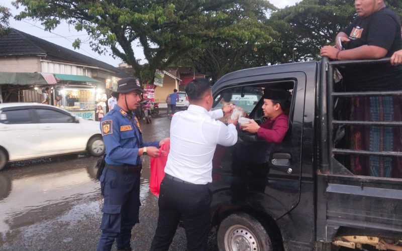 Dibulan Ramadan Dinas Damkar kabupaten Bogor Roadahow ke Damkar Sektor Leuwiliang