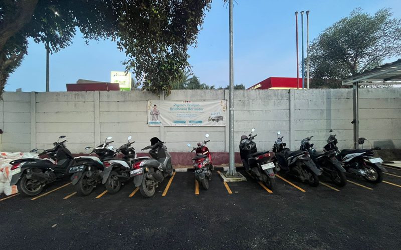 Kapolsek Kemang Siapkan Tempat Peniitipan Kendaraan Gratis Untuk Warga, Ini Syaratnya