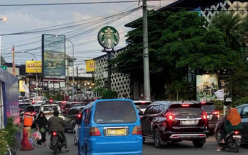 Diliburkan Selama 4 Hari, 2.100 Sopir Angkot di Puncak Bogor Bakal Dapat Rp200 Ribu Sehari