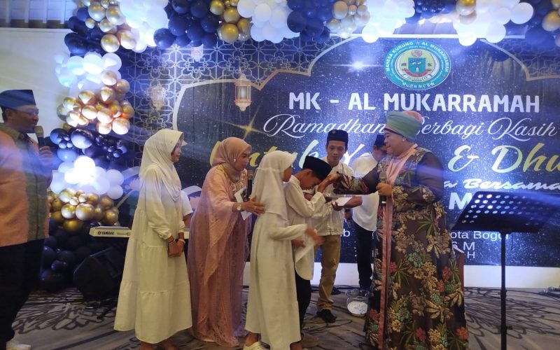 Penuh Kepedulian, Perguruan MK Al Mukarramah Santuni 1.000 Anak Yatim dan Dhuafa