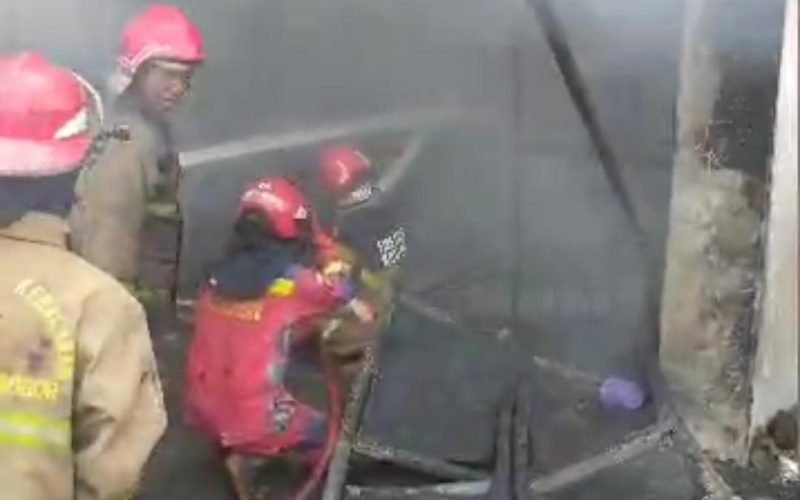 Gudang Spare Part Motor di Tajurhalang Kebakaran, Penyebab Masih Diselidiki