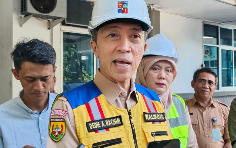 Dedie A. Rachim Tinjau Proyek Tahap II GOR Pajajaran, Pemkot Bogor Siapkan Anggaran Rp51 Miliar