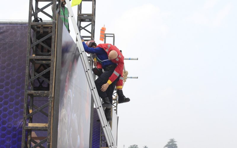 Dua Tim Damkar Kabupaten Bogor Raih Poin Besar dalam Kategori Ladder Pitching, Harapan ke Final Terlihat