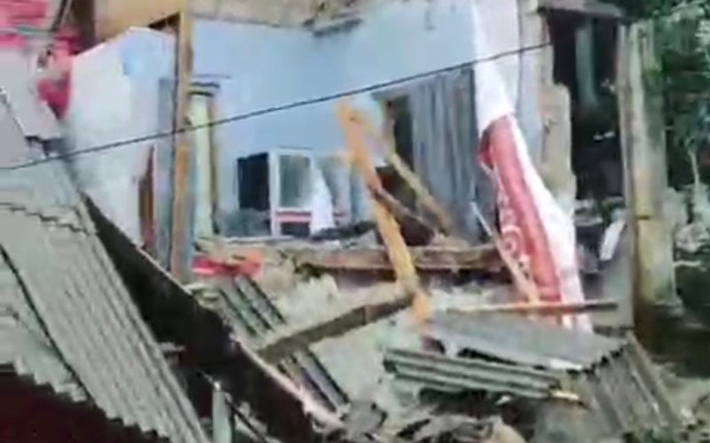 Longsor Terjang Permukiman di Ranggamekar, Dua Rumah Terdampak