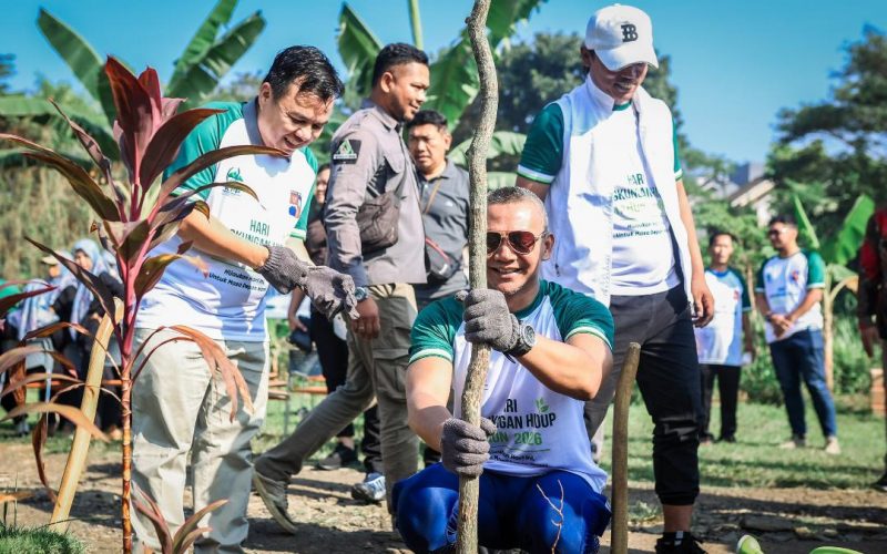 Peringati Hari Lingkungan Hidup 2026, JM Dukung Gerakan Tanam Pohon KPP Bogor Raya