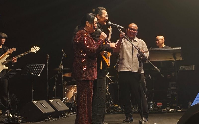 Buitenjazz Meet The Legends Pecah! Ermy Kullit, Deddy Dhukun dan Mus Mujiono Hipnotis Penonton