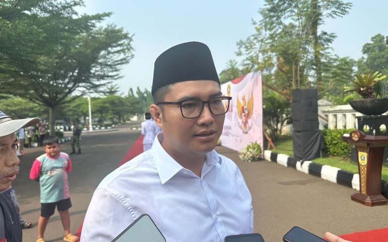Sastra Winara Tekankan Amanah dan Pelayanan Usai Pelantikan 32 Pejabat Pemkab Bogor