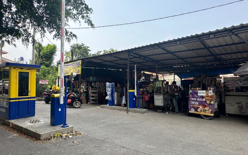 Pedagang Stasiun Cibinong Resah, Relokasi Belum Jelas Jelang Penataan Kawasan