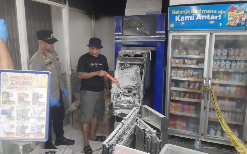 Mesin ATM BCA Indomaret Gunungsindur Dibobol Pencuri, Pelaku Masuk Lewat Atap