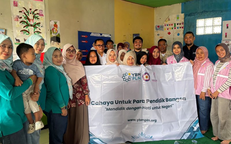 Wujud Kepedulian terhadap Dunia Pendidikan, YBM PLN UPT Bogor dan Srikandi PLN Berikan Bantuan Kesejahteraan kepada Guru PAUD