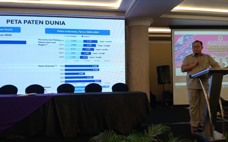 Ketua ICMI Pusat Prof. Arif Satria Tegaskan Pentingnya Teknologi dan Transformasi Pengusaha Muslimah Menuju Indonesia Emas