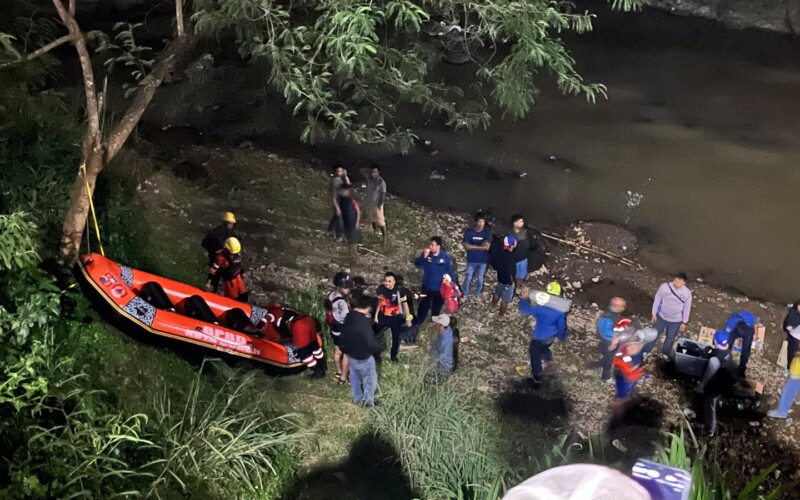 Motor Masih Menyala, ASN Pemkot Bogor Diduga Terjatuh dari Jembatan Cipaku-Pamoyanan, Petugas Masih Melakukan Pencarian