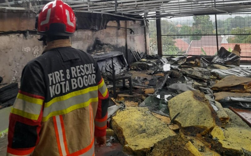 Pesantren Al Falakiyah Pagentongan Bogor Terbakar, Sejumlah Santri Dilarikan ke Rumah Sakit