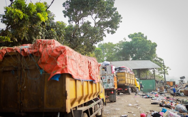 Pelayanan Persampahan di TPAS Galuga Berjalan Normal, 128 Truk Masuk Bergiliran