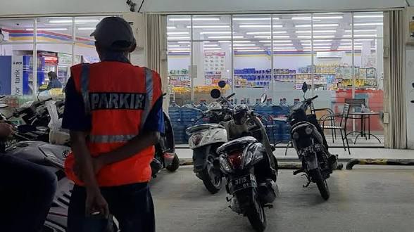 Setoran Pajak Parkir Minimarket Cuma Rp25 Ribu, Bapenda Bogor Ungkap Potensi Pajak hingga Rp1 Juta
