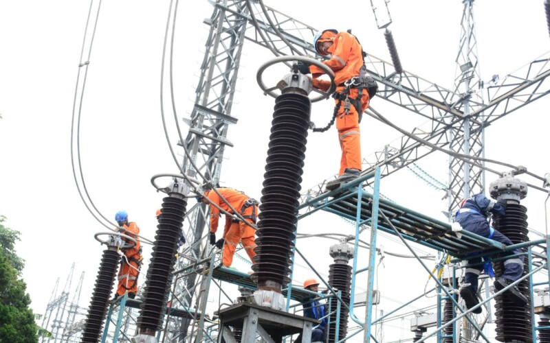 Momentum Hari Kesaktian Pancasila: PLN UPT Bogor Lakukan Pemeliharaan Rutin GI 150 kV Ciawi
