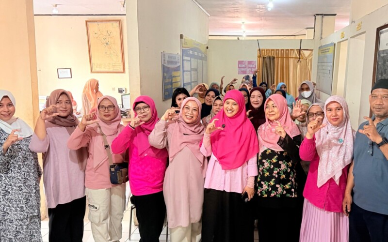 Mulyani Dorong Perempuan di Pasir Kuda Lebih Sadar Pentingnya Deteksi Dini Kanker Serviks
