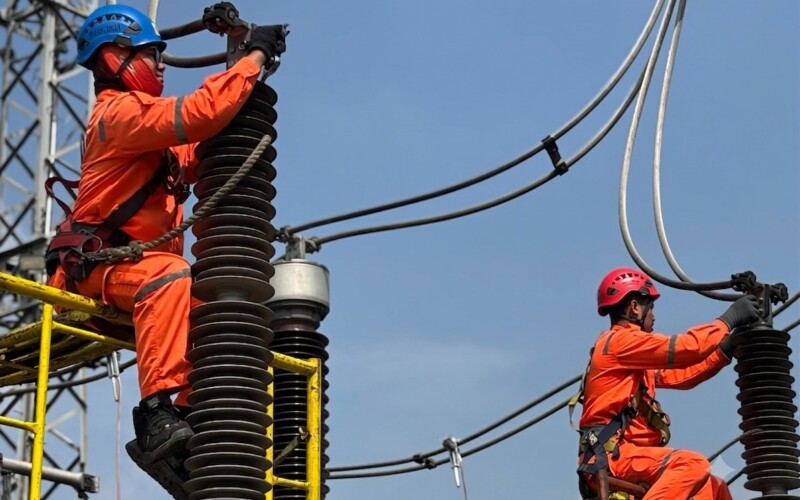 Jaga Denyut Industri Jawa-Bali saat Momentum Peringatan Hari Kesaktian Pancasila, PLN UIT JBT Perkuat Keandalan Transmisi 500 kV