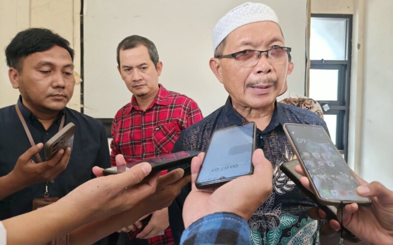 Cilendek Barat Genjot Aktivasi IKD, Warga Bisa Usulkan Bansos Lewat Ponsel