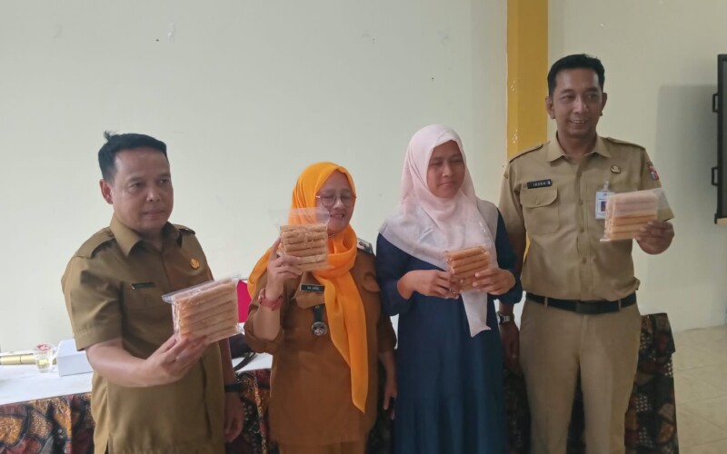 Kue Semprong Jadi Andalan, Kelurahan Tajur Berupaya Angkat Potensi Lokal
